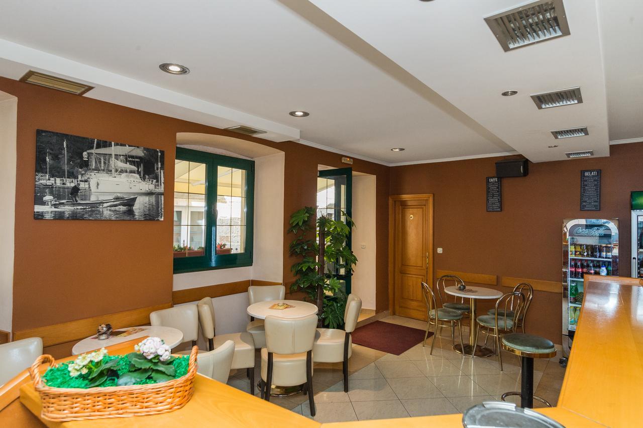Apartment Niko Skradin